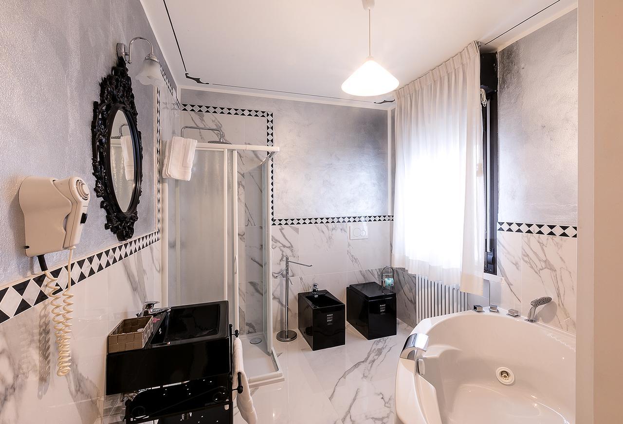 Hotel Il Novecento à Casarsa della Delizia Extérieur photo